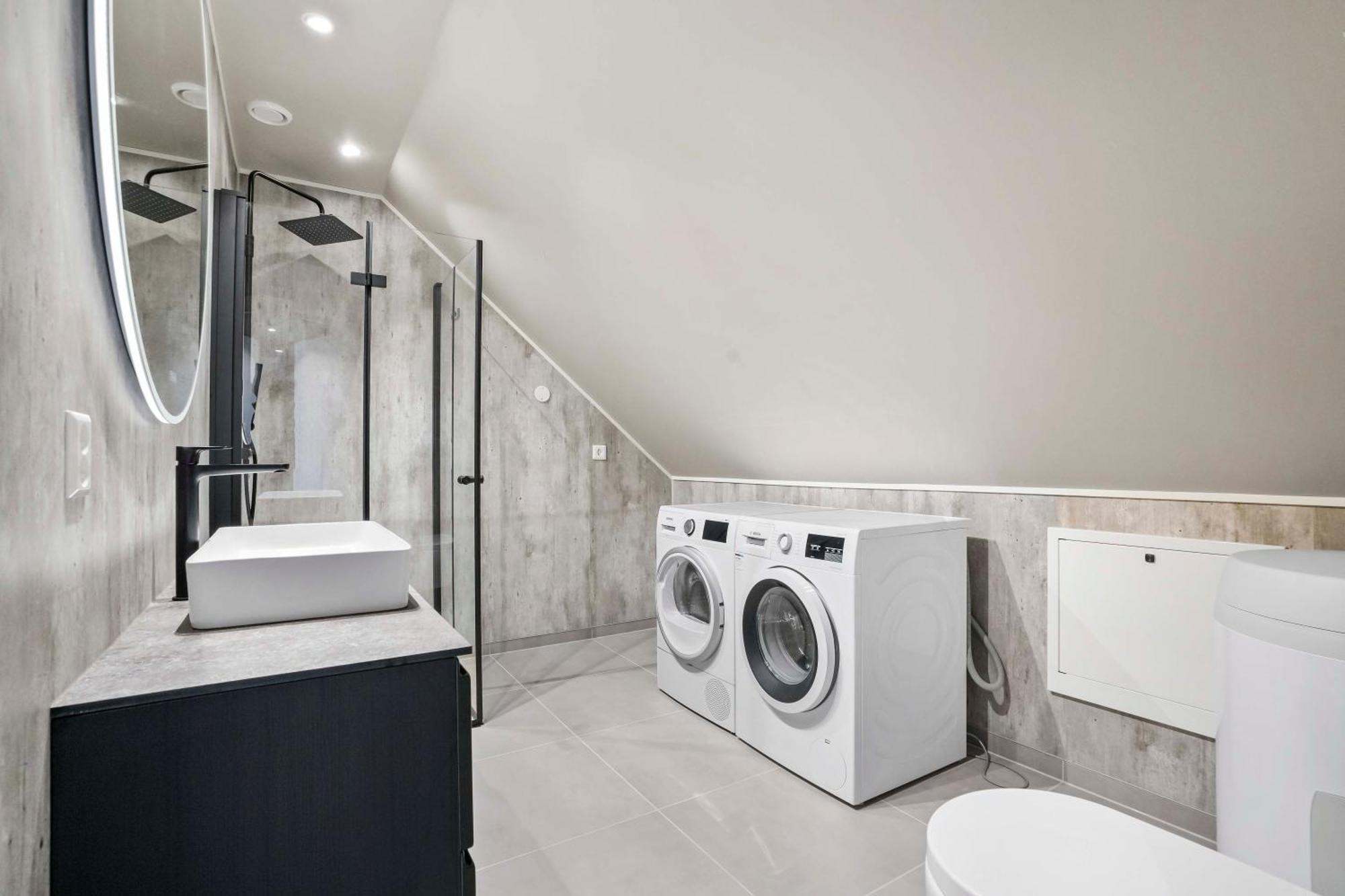Floro Apartments Hotell Exterior foto