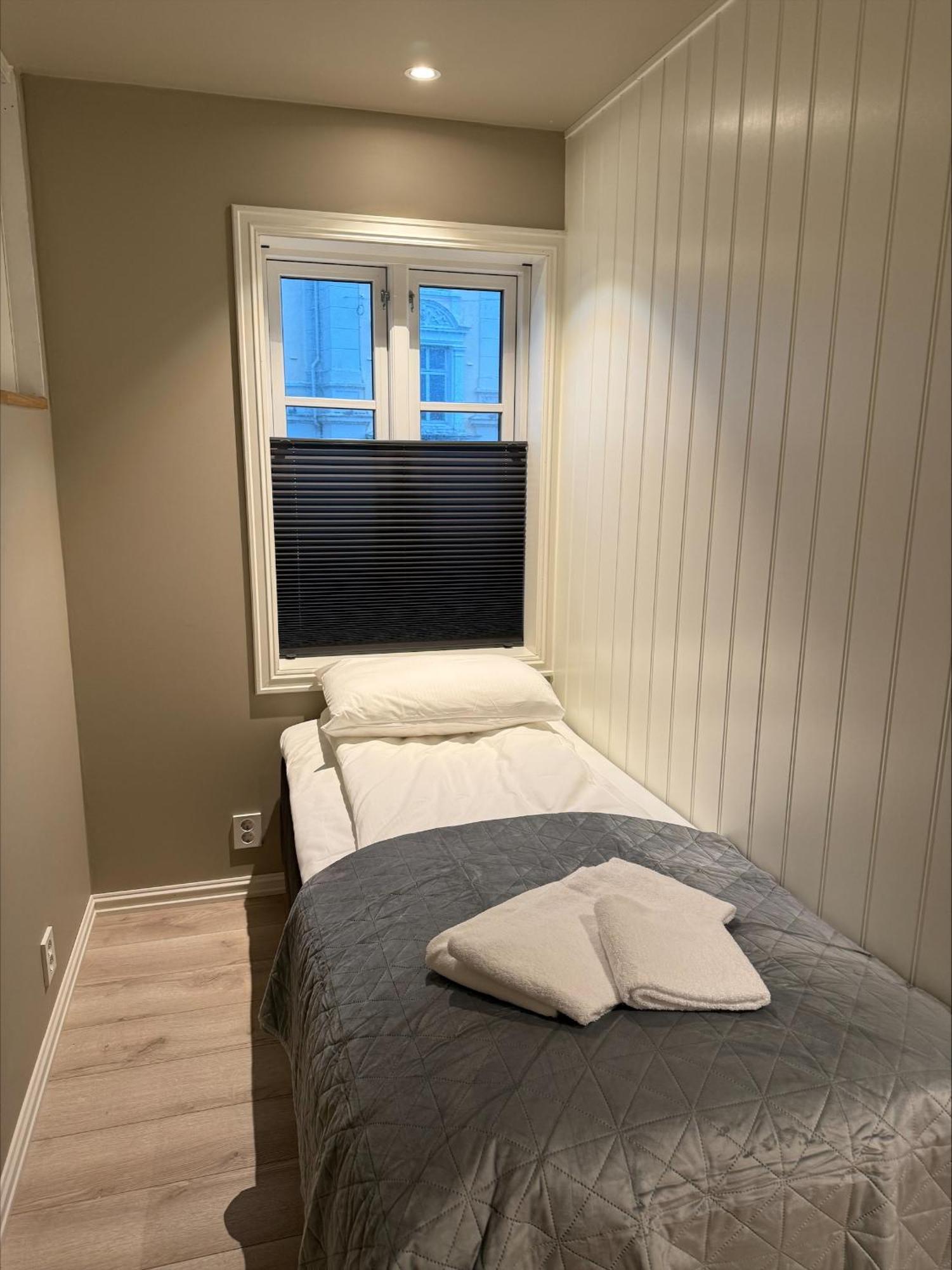 Floro Apartments Hotell Exterior foto